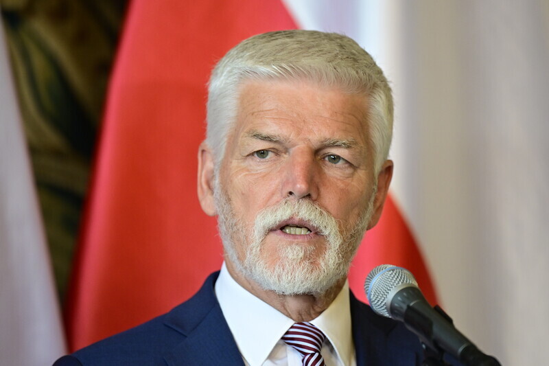 Президент Чехії обурився заявами Фіцо про статтю 5 НАТО Президент Чехії обурився заявами Фіцо про статтю 5 НАТО